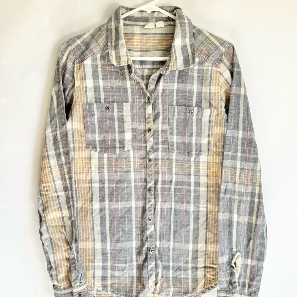 Plaid Button-Up Shirt
